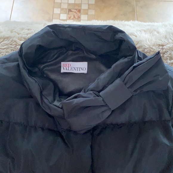 RED Valentino jacket, extremely warm, great “like new” condition. - Picture 6 of 11